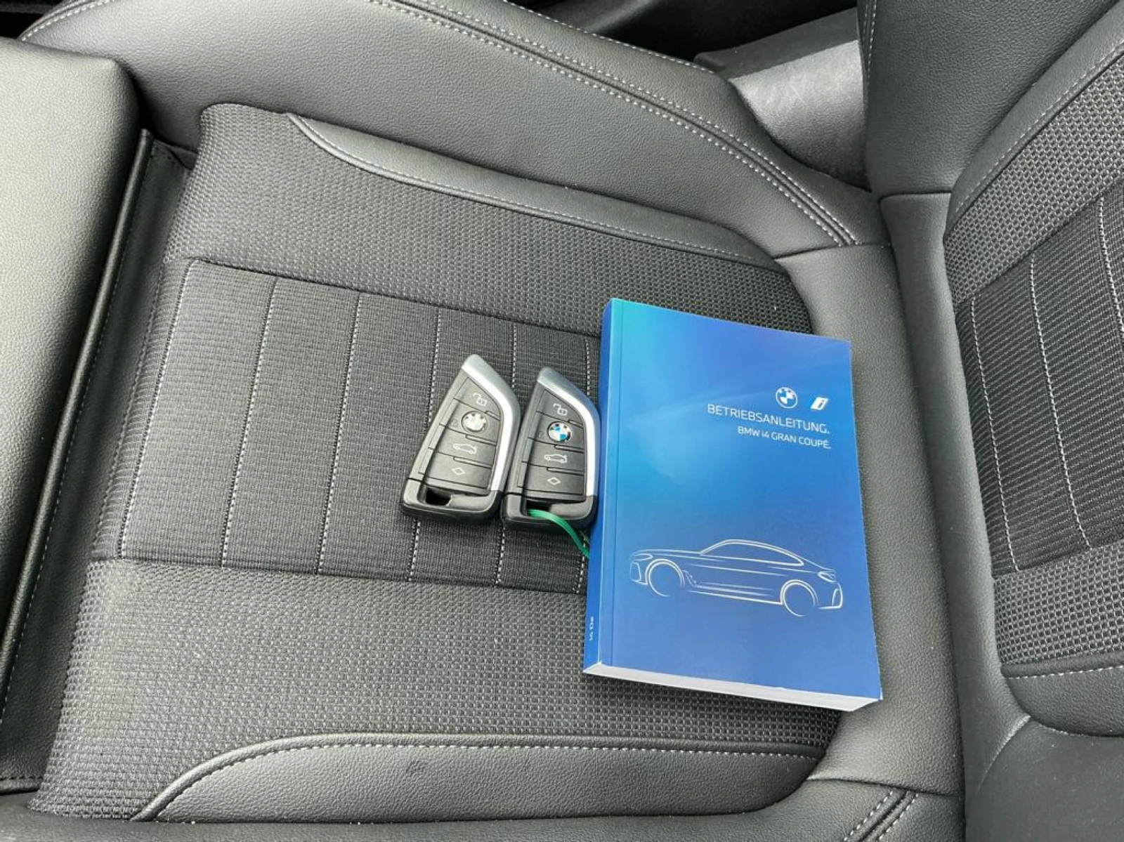 BMW i4 eDrive40e Leather LED Navi | Mobile.bg � ����������� 15