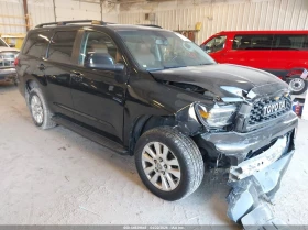 Toyota Sequoia PLATINUM * 5.7 V8 * AWD * CARFAX * , снимка 3