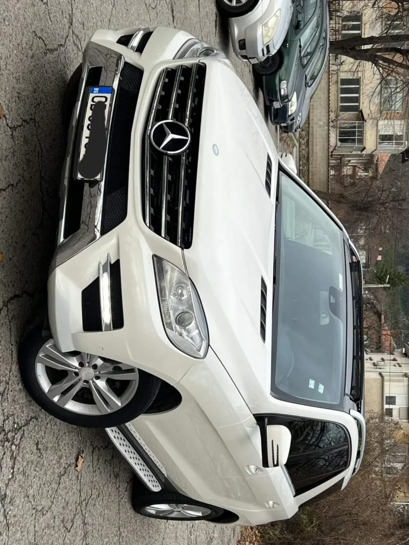 Mercedes-Benz ML 350, снимка 2 - Автомобили и джипове - 47295596