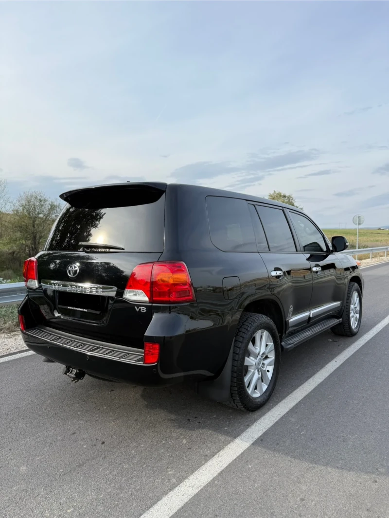 Toyota Land cruiser, снимка 7 - Автомобили и джипове - 52511487