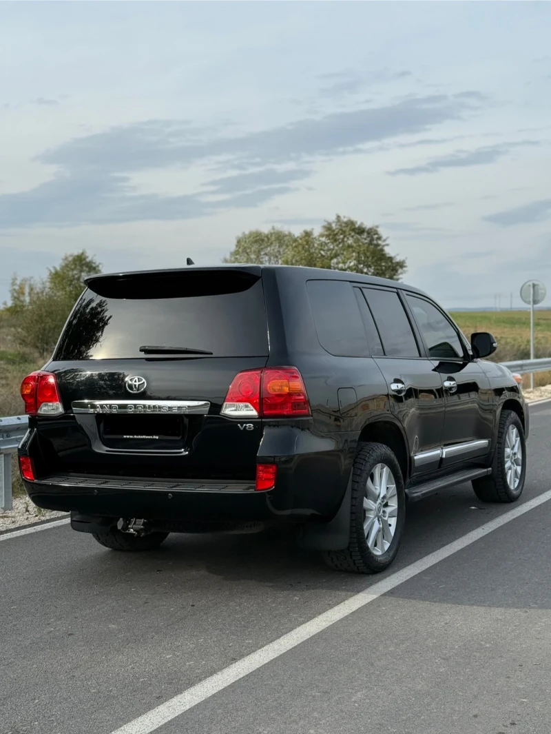 Toyota Land cruiser, снимка 9 - Автомобили и джипове - 52511487