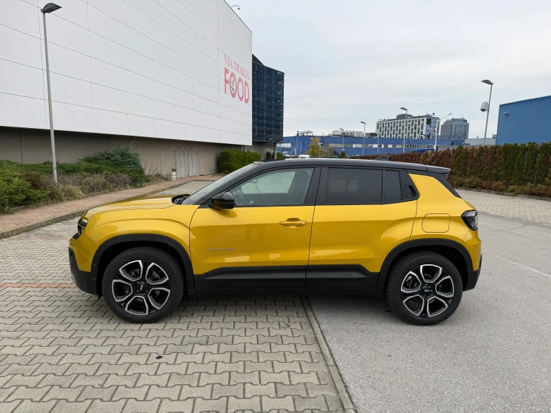 Jeep Avenger Summit-Paket / Електричка, снимка 4 - Автомобили и джипове - 52945385