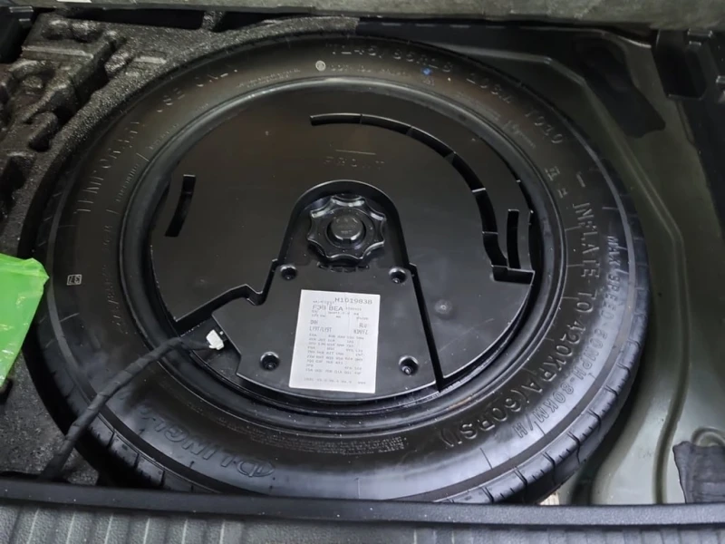 Audi Q3 * KOMFORT * CARFAX * ЦЕНА ДО БГ, снимка 15 - Автомобили и джипове - 53180672