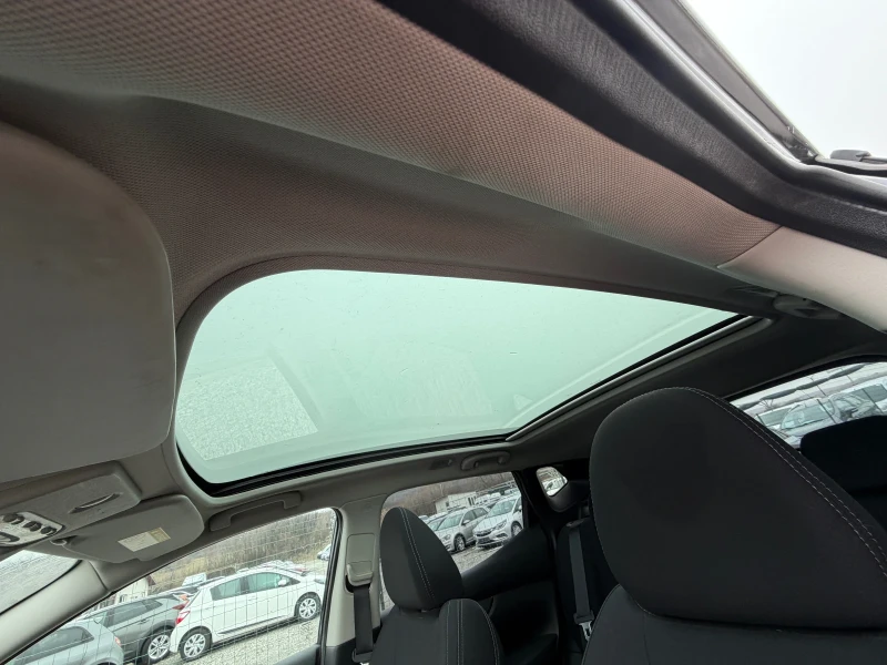 Nissan Qashqai 1.7 DCI, снимка 15 - Автомобили и джипове - 53212517