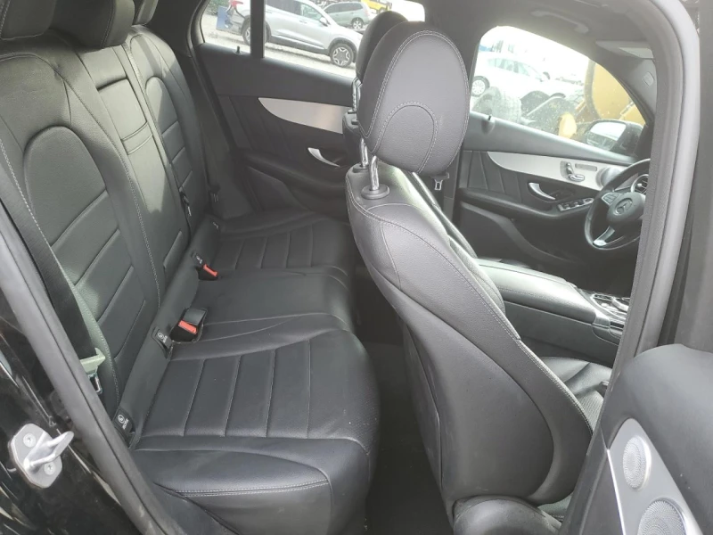 Mercedes-Benz GLC 300, снимка 11 - Автомобили и джипове - 53419455
