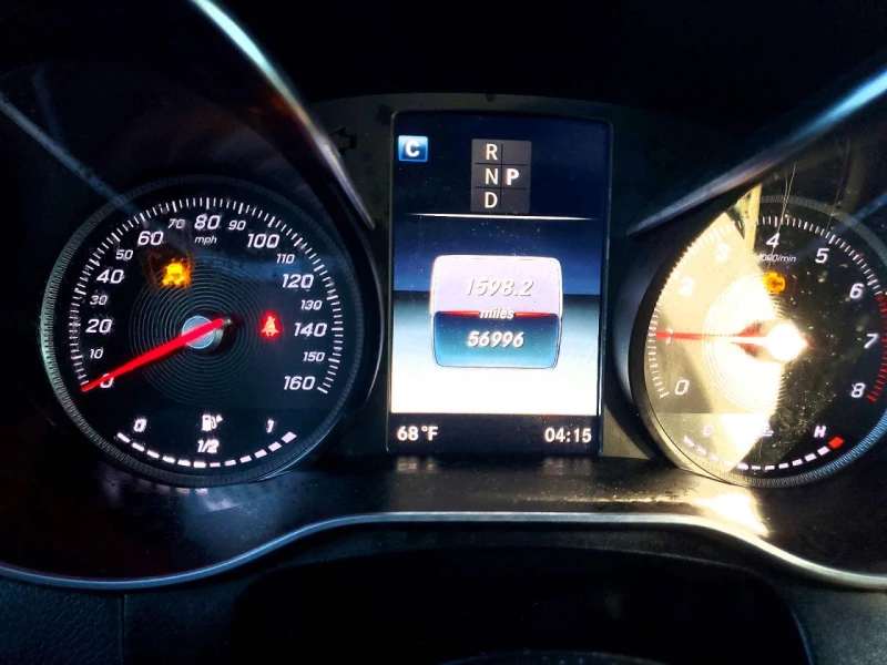 Mercedes-Benz GLC 300, снимка 9 - Автомобили и джипове - 53419455