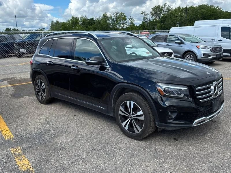 Mercedes-Benz GLB 250 * 4MATIC * PANO * ПОДГРЕВИ * КАМЕРА * ПАМЕТ, снимка 3 - Автомобили и джипове - 55011541