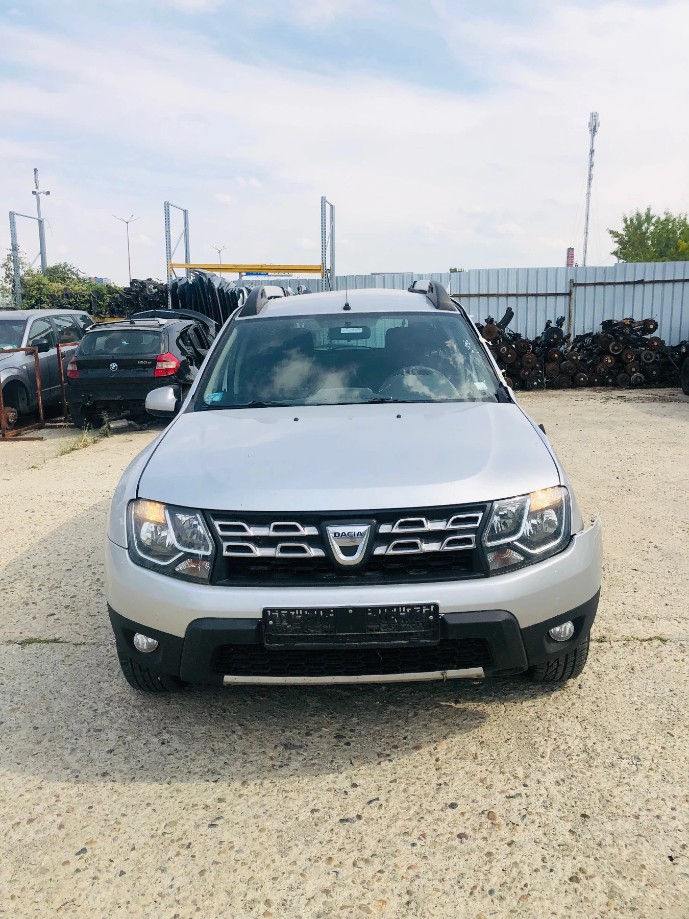 Dacia Duster 1.5 DCI 4x4, снимка 1