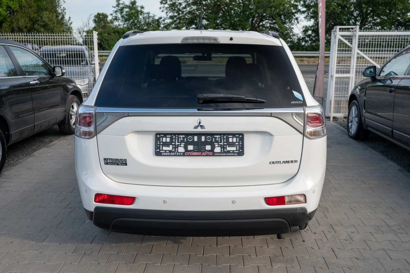 Mitsubishi Outlander 2.0* бензин* 4х4* автоматик - изображение 8