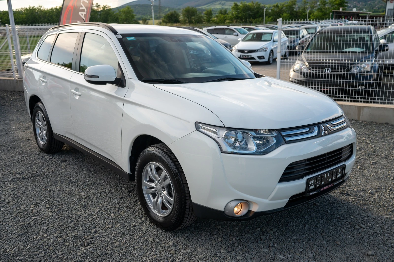 Mitsubishi Outlander 2.0* бензин* 4х4* автоматик - изображение 5