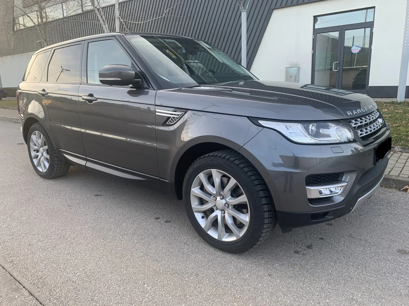 Land Rover Range Rover Sport 3.0 SD V6 - изображение 3