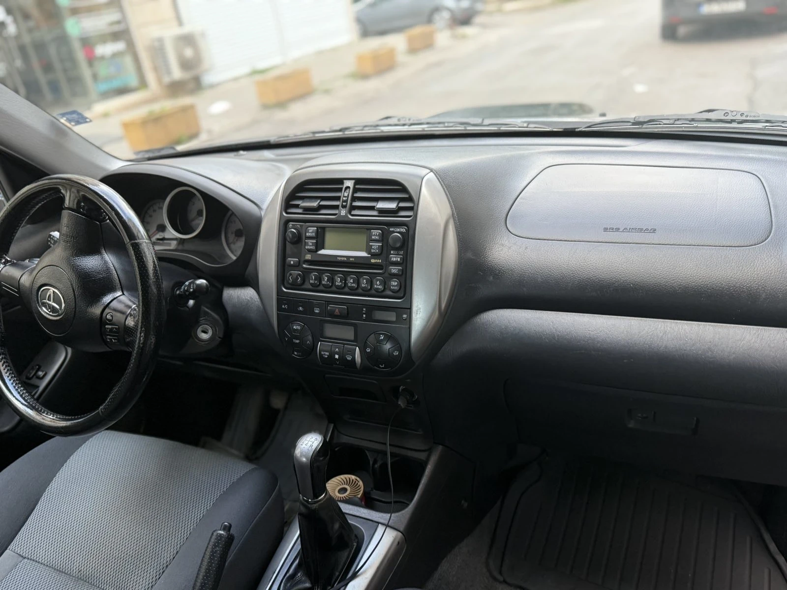 Toyota Rav4 2.0 D4D - изображение 8