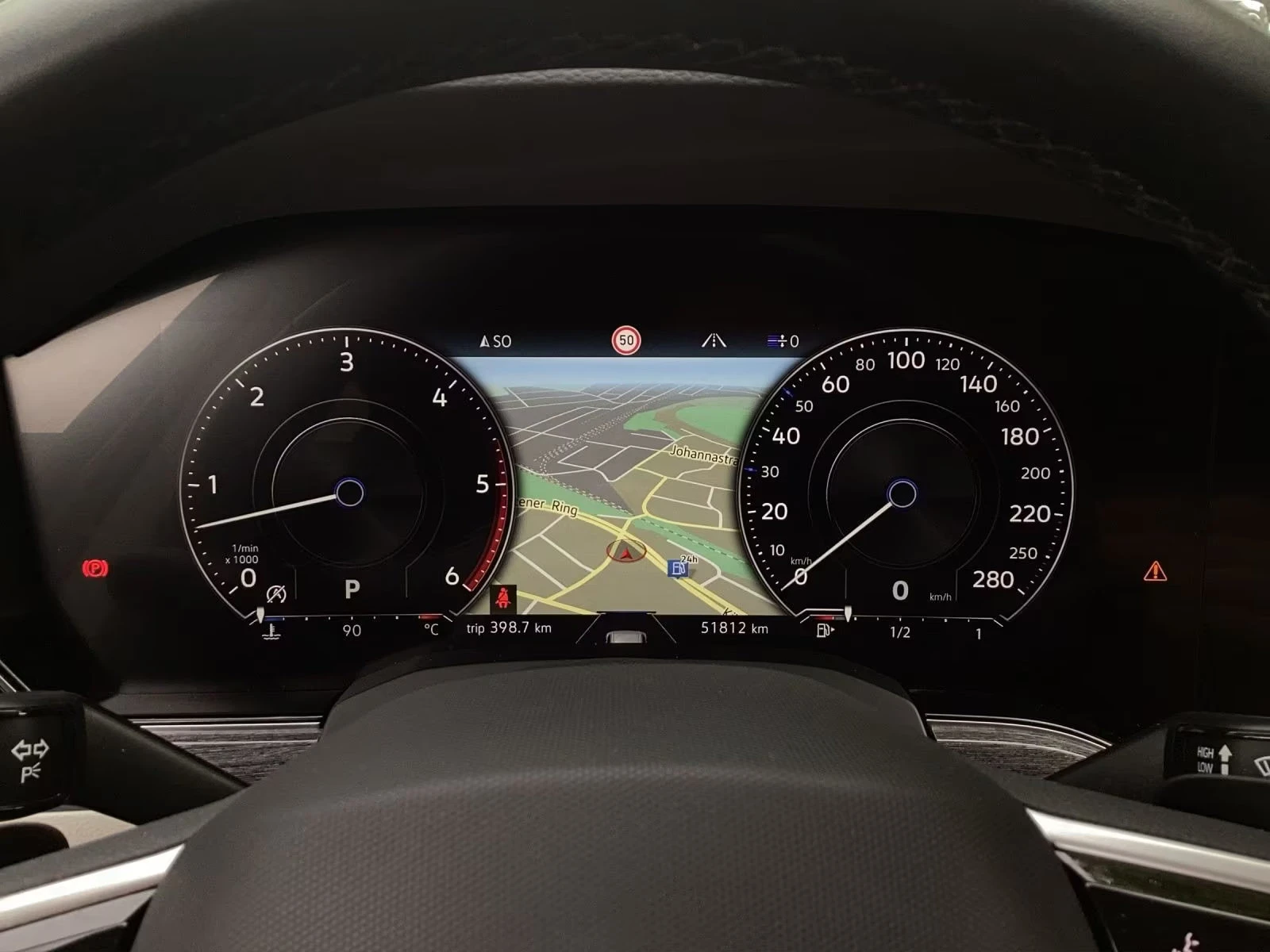 VW Touareg 3.0TDI/R-LINE/286HP/360CAM/ACC/CARPLAY/MEMORY/857f - изображение 6