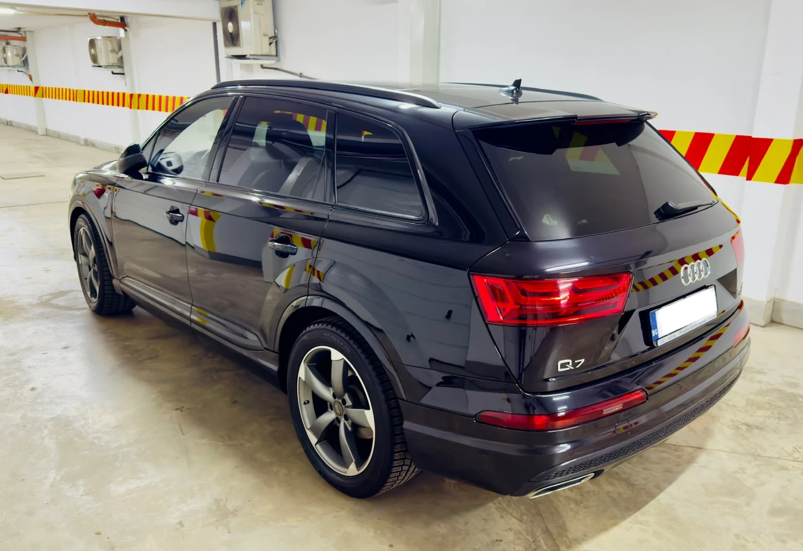 Audi Q7 3.0 TDI S-Line - изображение 2
