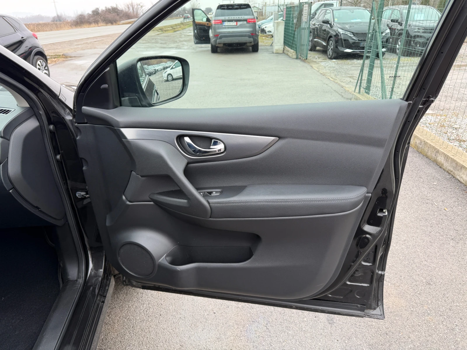 Nissan Qashqai 1.7 DCI - изображение 10