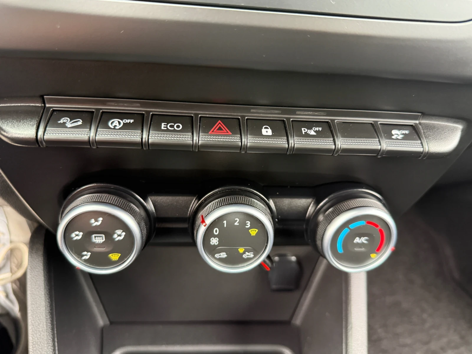 Dacia Duster 1.5 DCI 4x4 | Mobile.bg � ����������� 12