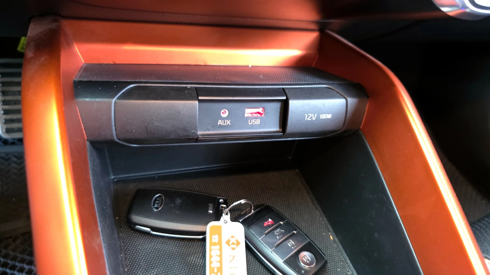 Kia Stonic 1.6 Prestige autogeorge.com, снимка 17 - Автомобили и джипове - 54136614