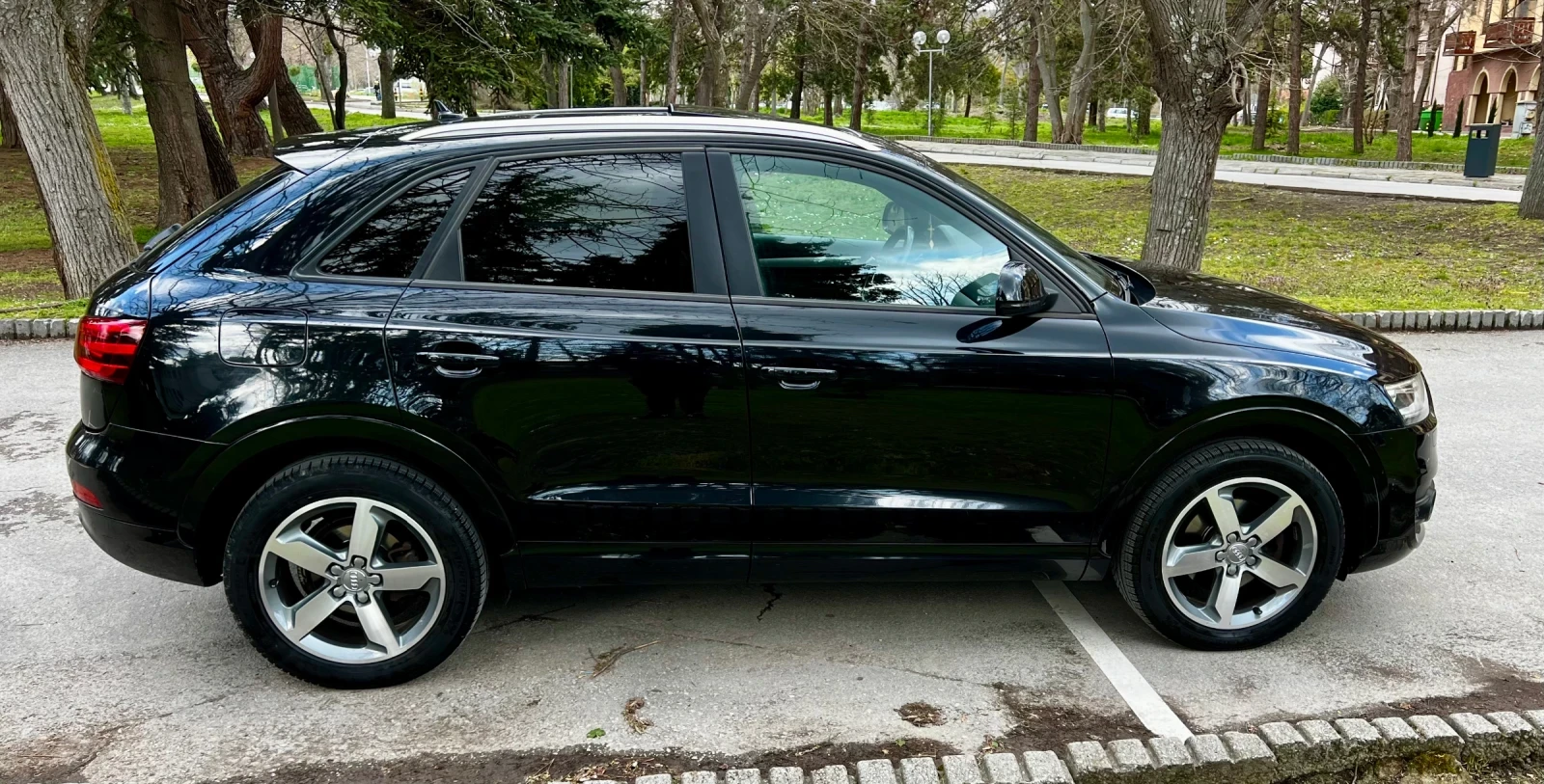 Audi Q3 2.0 TDI 177 к.с. quattro S tronic German Edition, снимка 2 - Автомобили и джипове - 54325338
