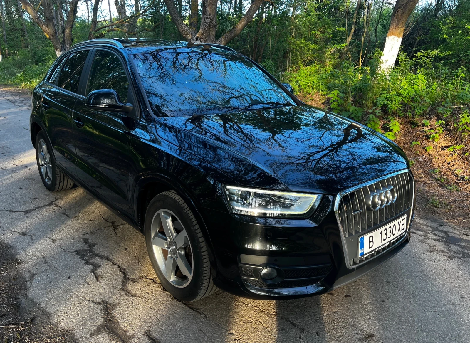 Audi Q3 quattro Stronic Bose Panorama German edition, снимка 2 - Автомобили и джипове - 54325338