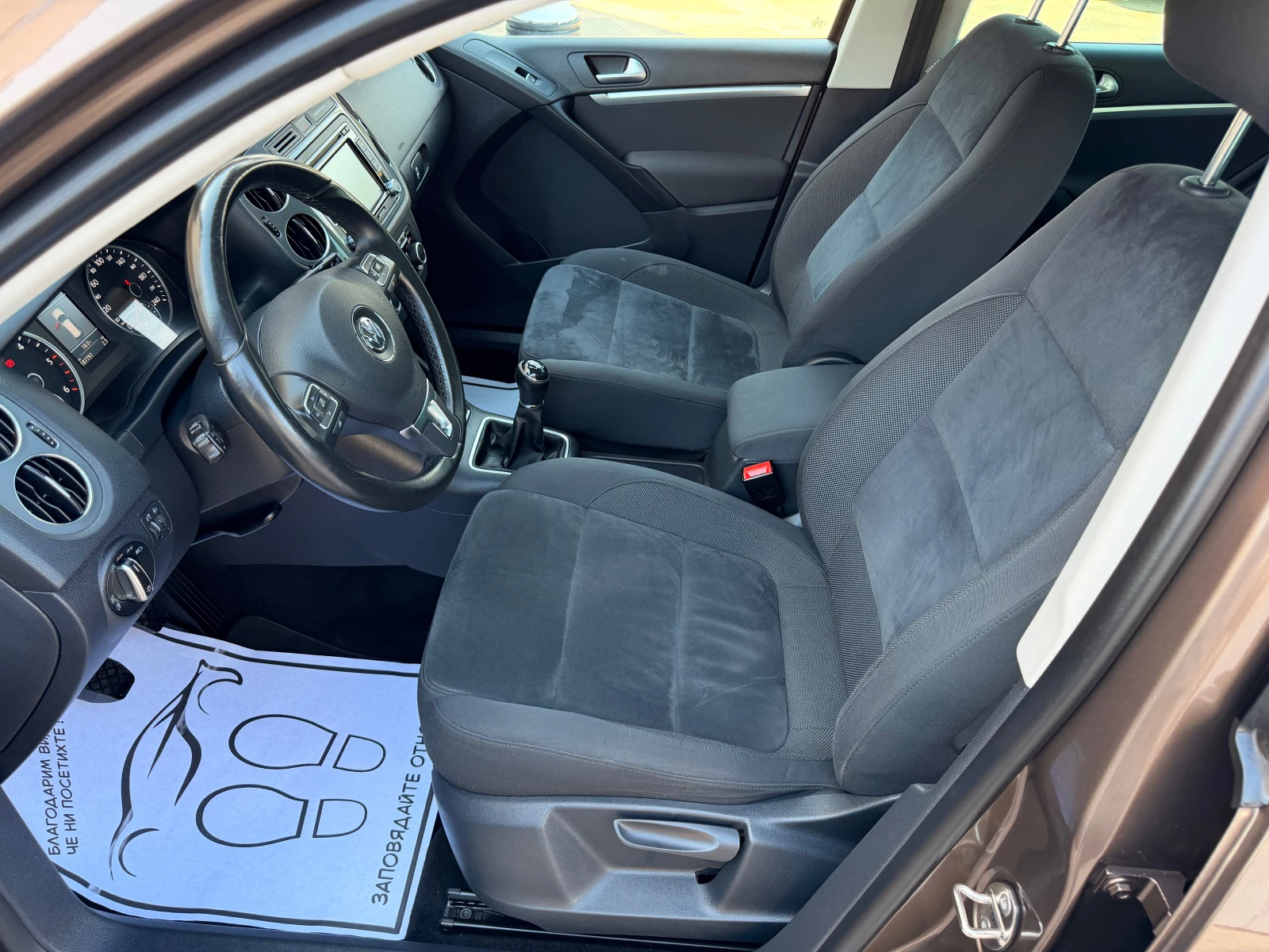 VW Tiguan 2.0TDI* 100%km* 6ск* MULTI VOLAN* ЛИЗИНГ, снимка 5 - Автомобили и джипове - 54342739