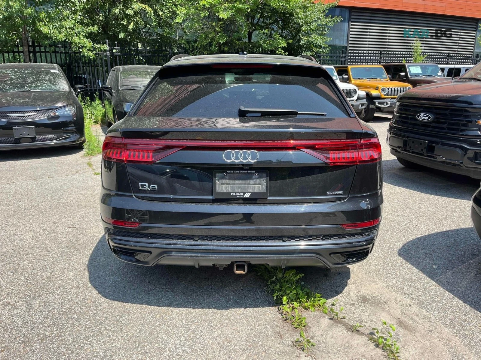 Audi Q8 Technik Автокредит Цена до България, снимка 3 - Автомобили и джипове - 55250563