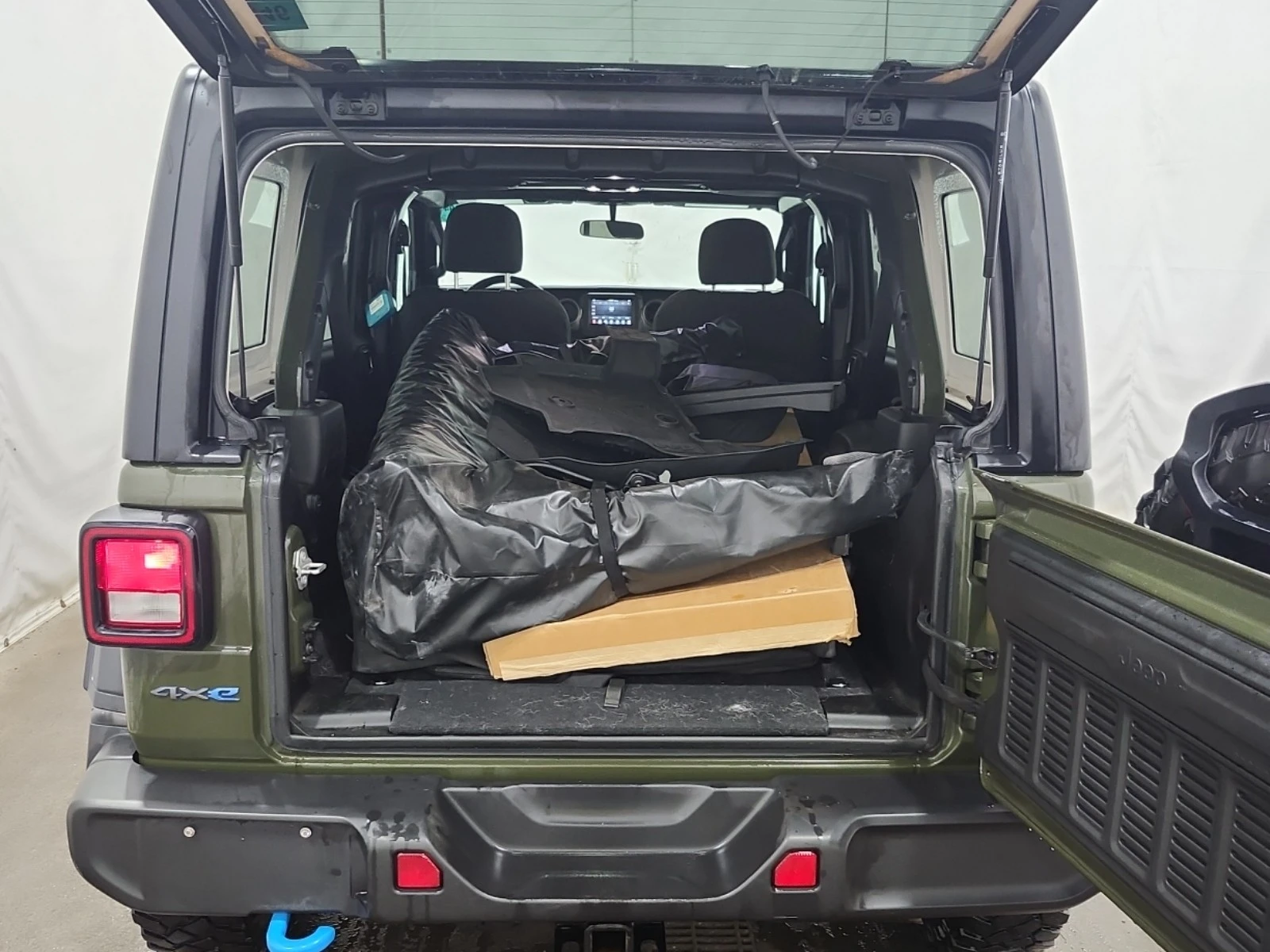 Jeep Wrangler 2L 4cyl 4WD | Mobile.bg � ����������� 13