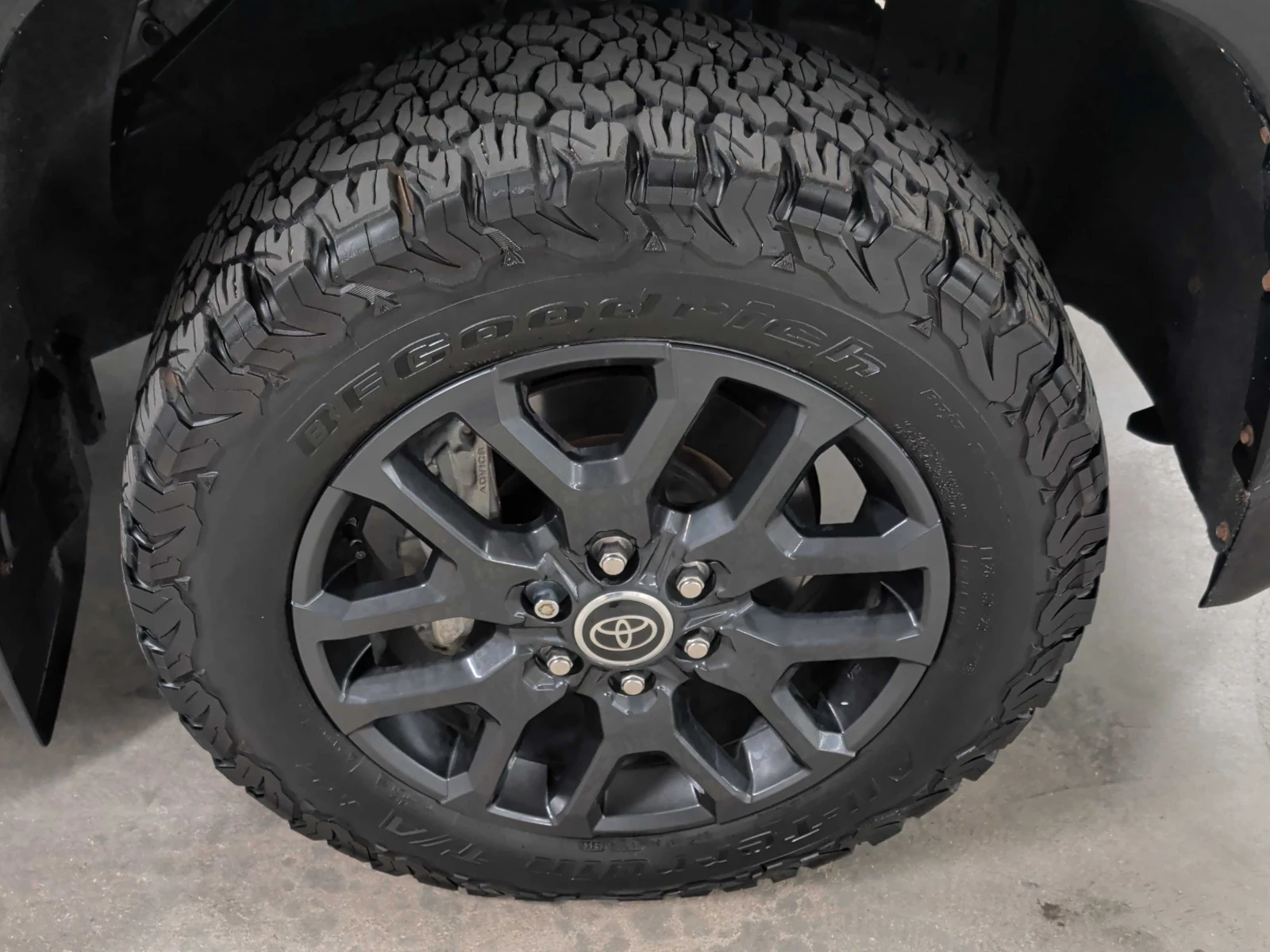 Toyota Tundra * Platinum * CARFAX * БЕЗ ПЪРВОНАЧАЛНА ВНОСКА, снимка 7 - Автомобили и джипове - 55884513
