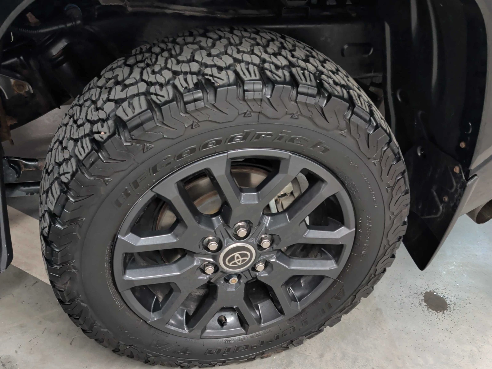 Toyota Tundra * Platinum * CARFAX * БЕЗ ПЪРВОНАЧАЛНА ВНОСКА, снимка 12 - Автомобили и джипове - 55884513
