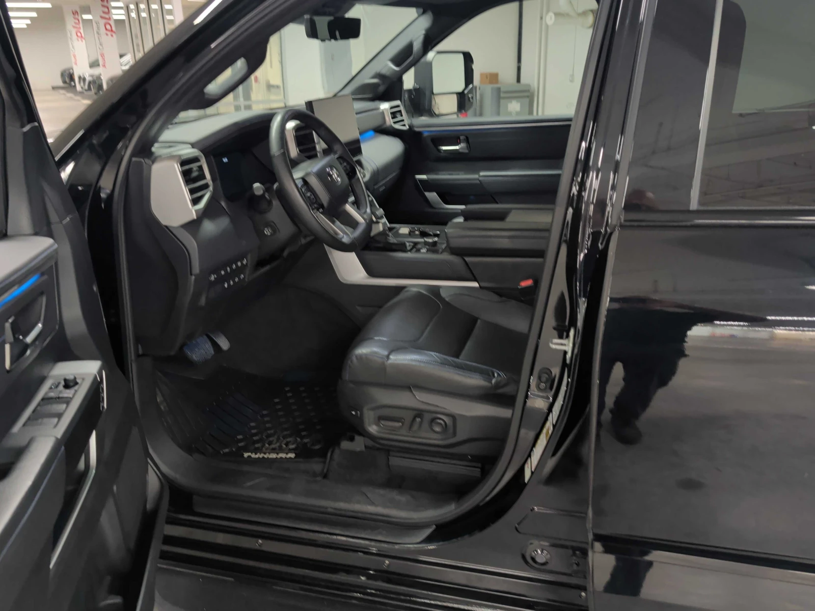 Toyota Tundra * Platinum * CARFAX * БЕЗ ПЪРВОНАЧАЛНА ВНОСКА, снимка 5 - Автомобили и джипове - 55884513