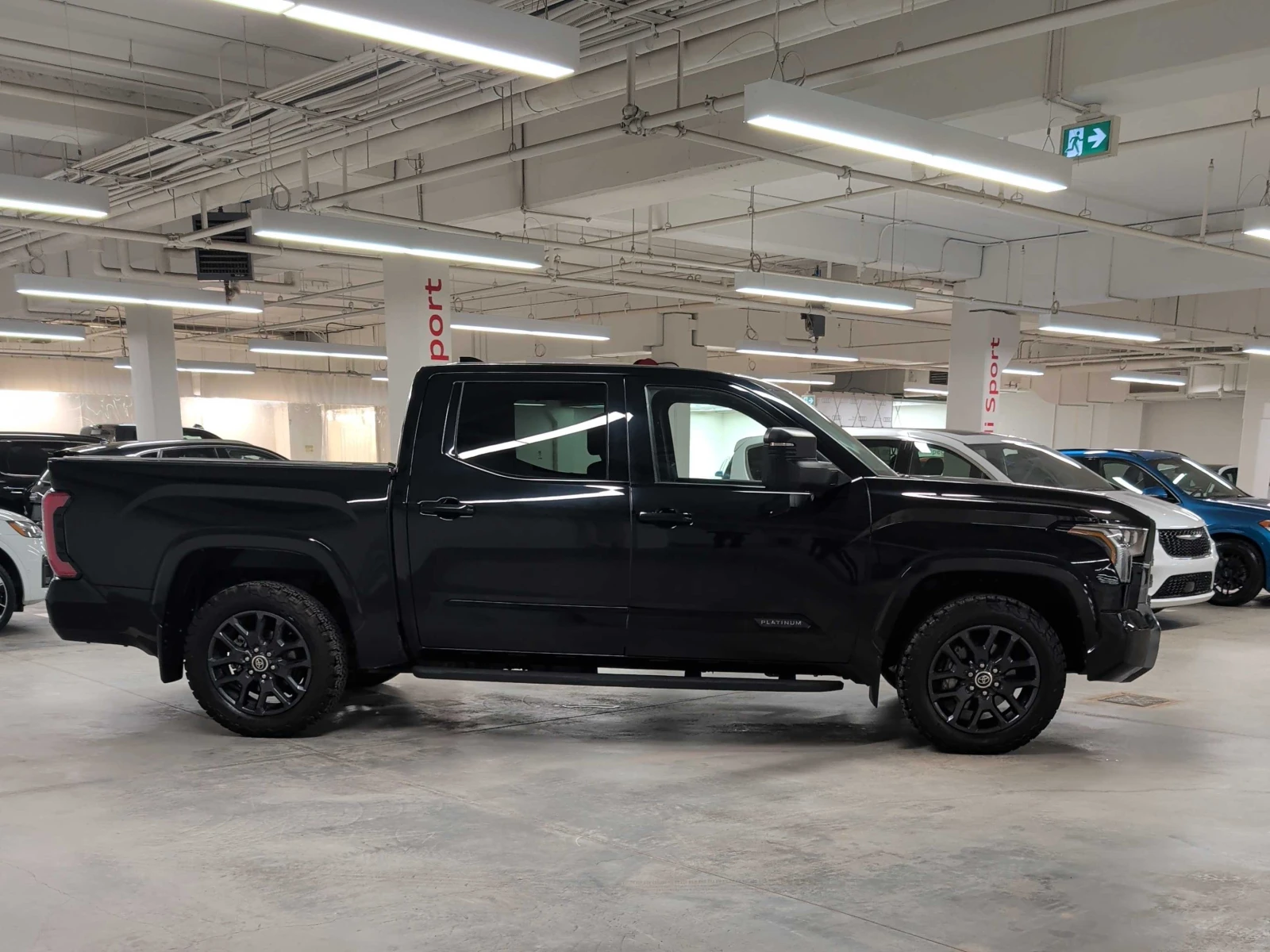 Toyota Tundra * Platinum * CARFAX * БЕЗ ПЪРВОНАЧАЛНА ВНОСКА, снимка 3 - Автомобили и джипове - 55884513