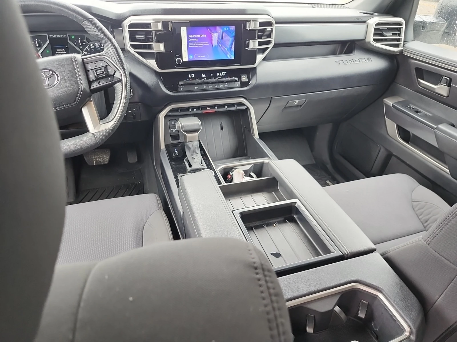 Toyota Tundra * 4x4 Double Cab Sr Crew Cab Std Bed * CARFAX * , снимка 10 - Автомобили и джипове - 56087441