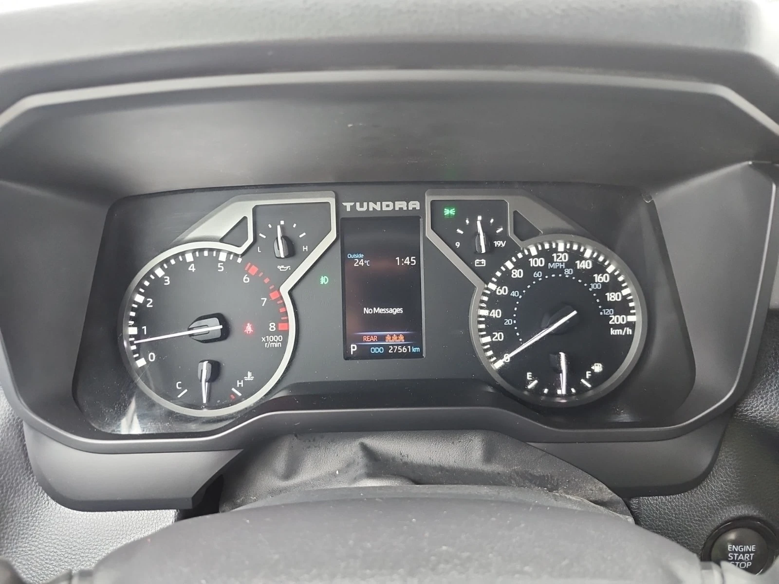 Toyota Tundra * 4x4 Double Cab Sr Crew Cab Std Bed * CARFAX * , снимка 9 - Автомобили и джипове - 56087441