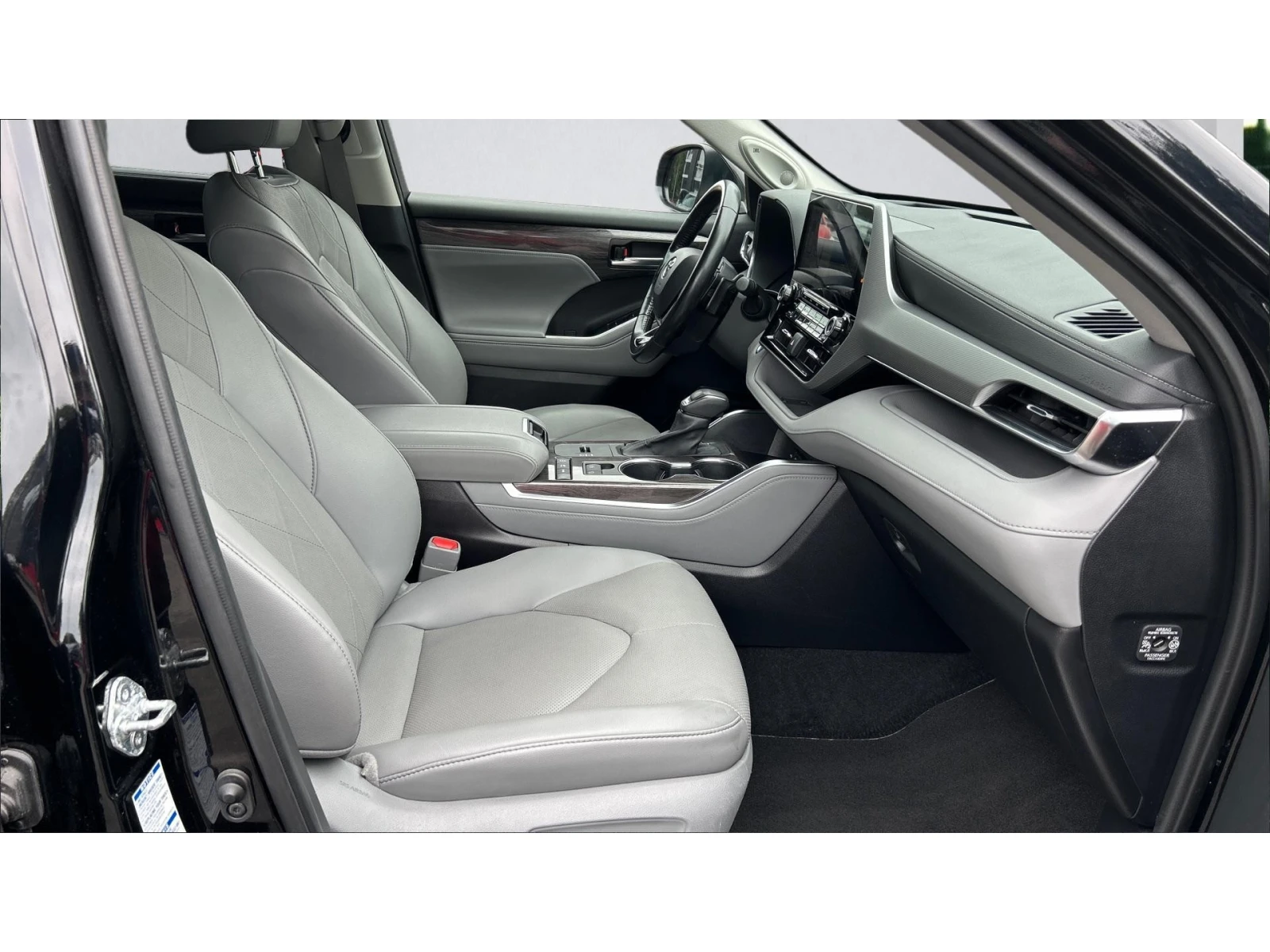 Toyota Highlander 2.5 HSD AWD-i Luxury 6+ 1, ������� ������ �� 700   | Mobile.bg � ����������� 6