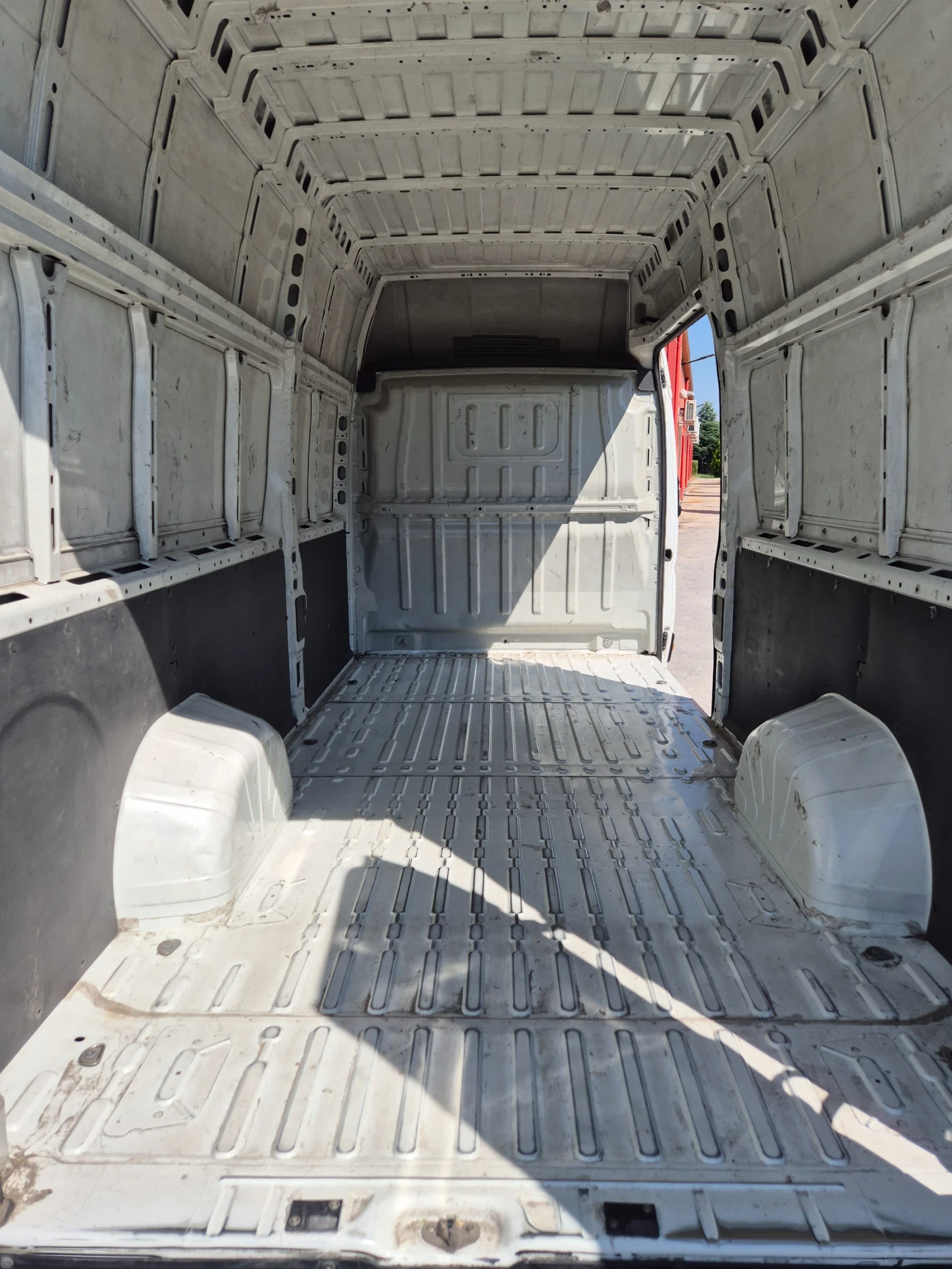 Peugeot Boxer MAXI най голямата база, снимка 6 - Бусове и автобуси - 55627444