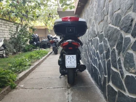 Yamaha X-max 250i 3-броя ABS, снимка 10