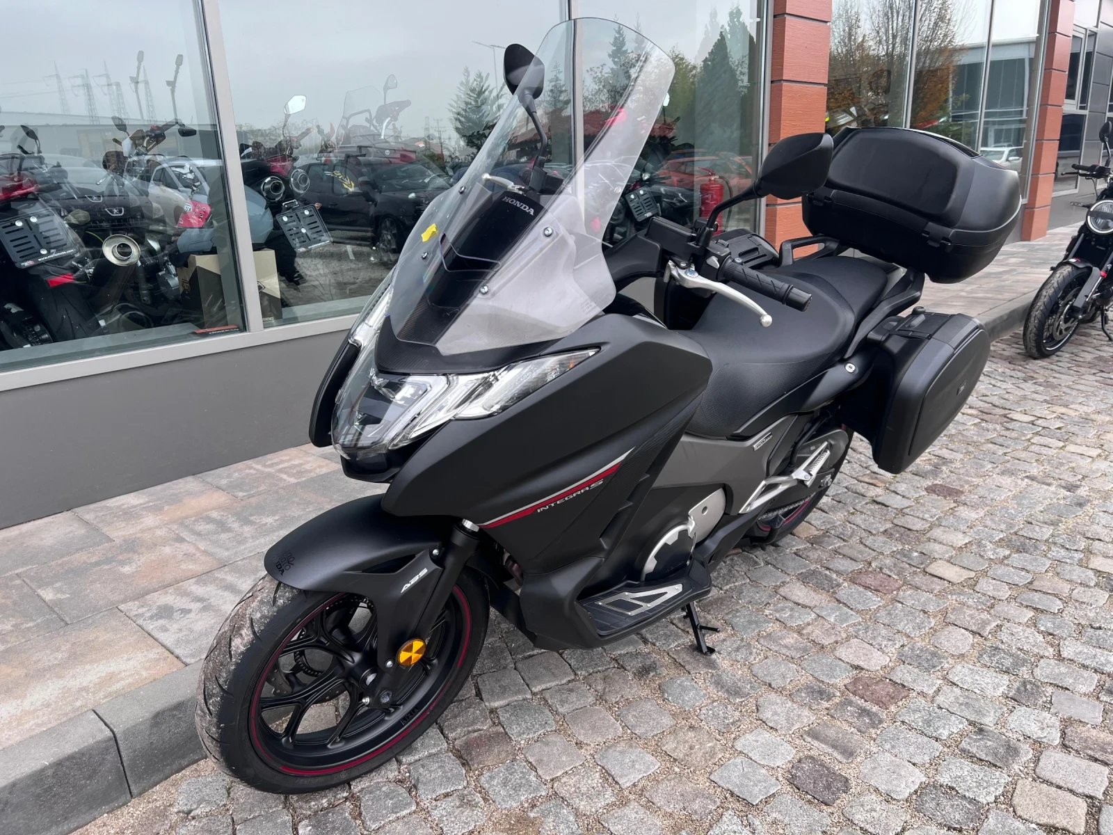 Honda Integra 750 ABs - изображение 5