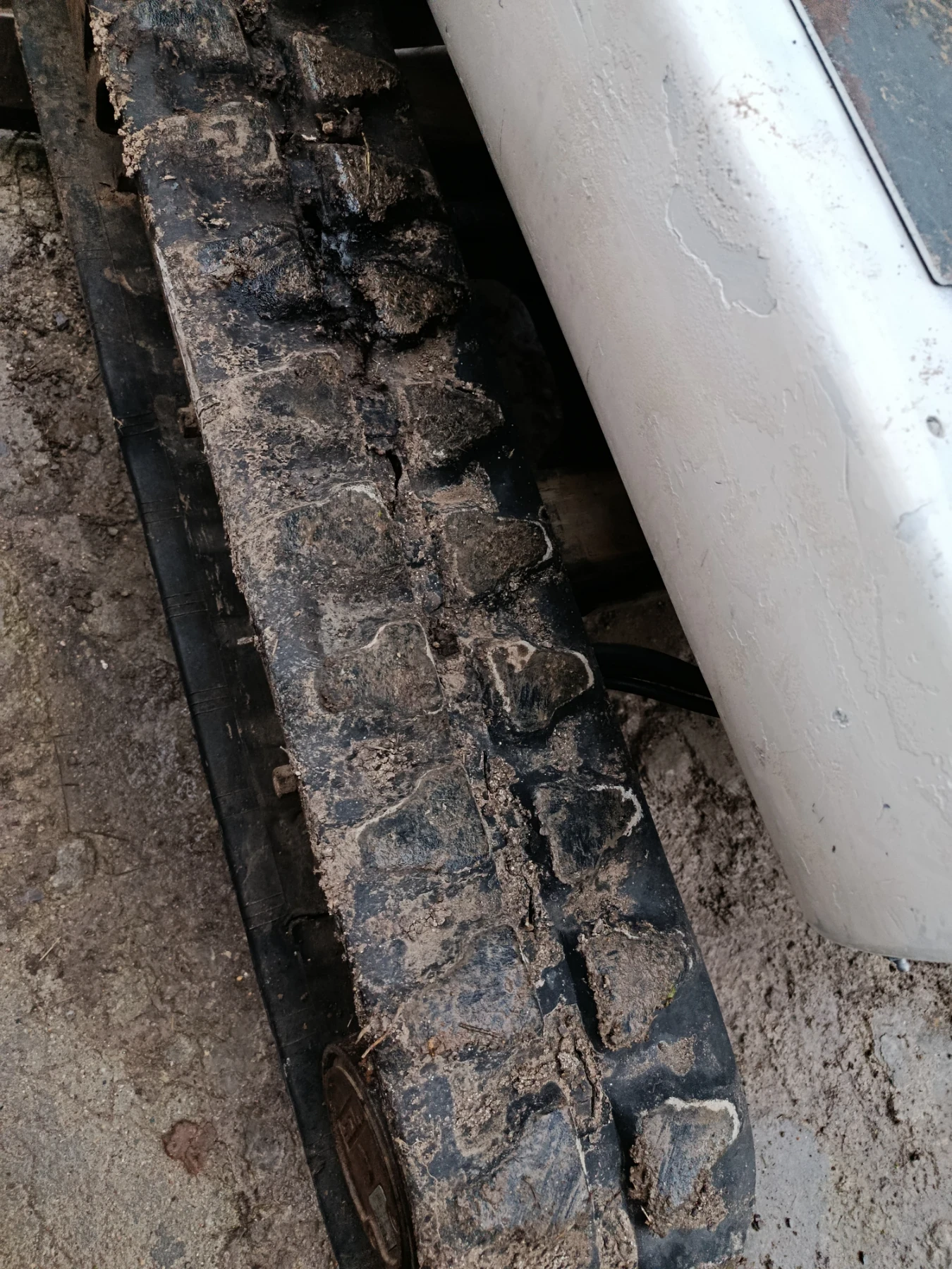  Bobcat 322D | Mobile.bg   13