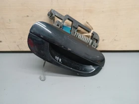 външна дръжка предна дясна Пежо 607 2.2 хди