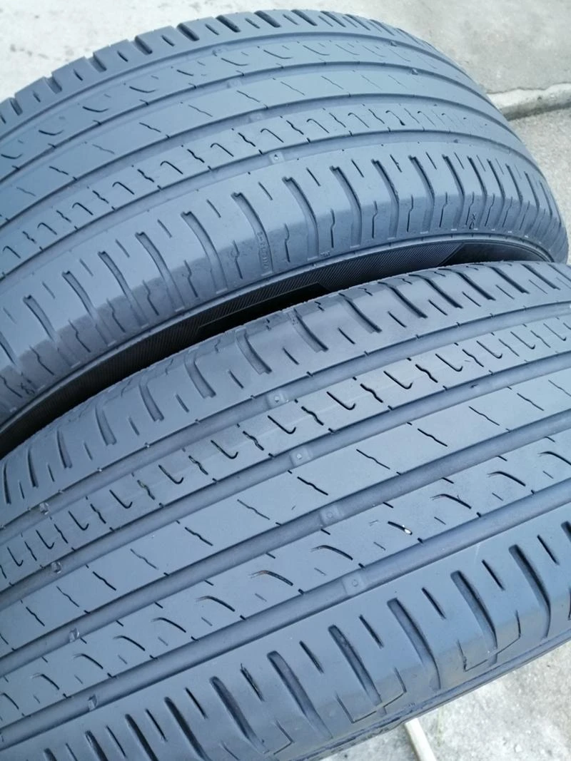 Гуми Летни 215/70R16, снимка 2 - Гуми и джанти - 36579866