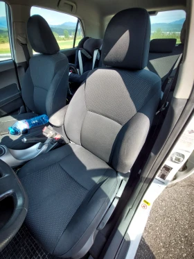 Toyota Auris Toyota Auris Facelift 1.33 VVT-i Start/Stop, снимка 11