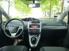 Обява за продажба на Toyota Corolla verso 1.6 d ~11 500 лв. - изображение 10