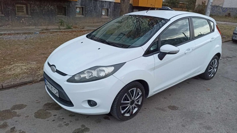 Ford Fiesta Дизел 1.4, снимка 1 - Автомобили и джипове - 47033605