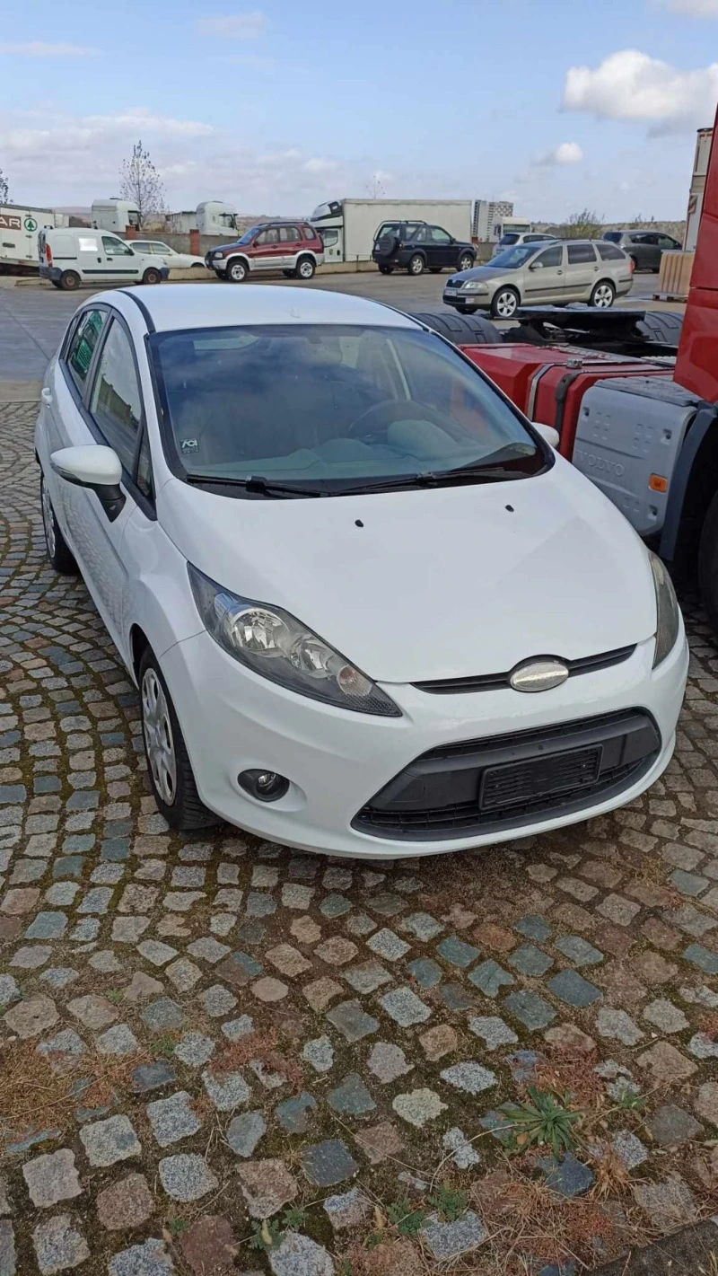 Ford Fiesta Дизел 1.4, снимка 7 - Автомобили и джипове - 47033605