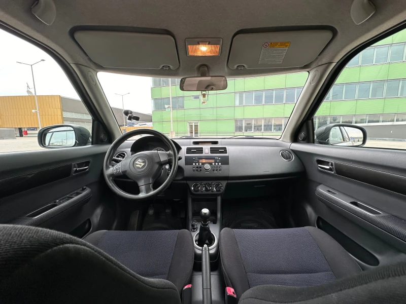 Suzuki Swift, снимка 10 - Автомобили и джипове - 47233661