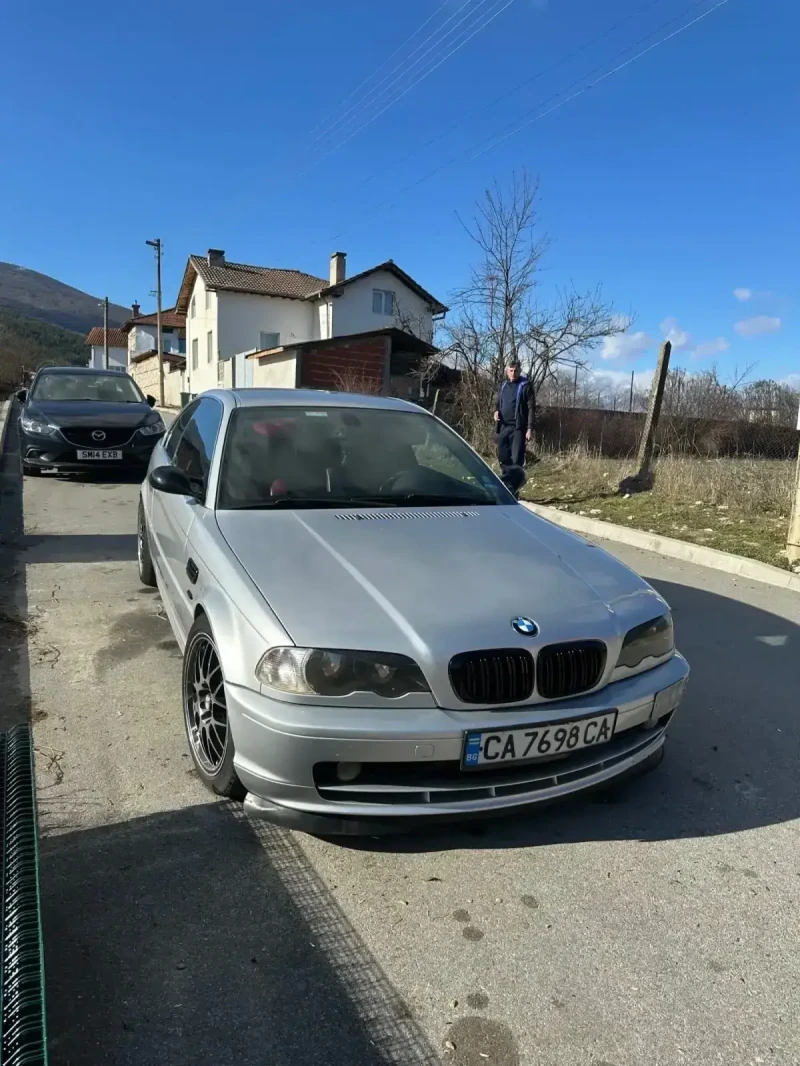 BMW 320, снимка 1 - Автомобили и джипове - 48547074