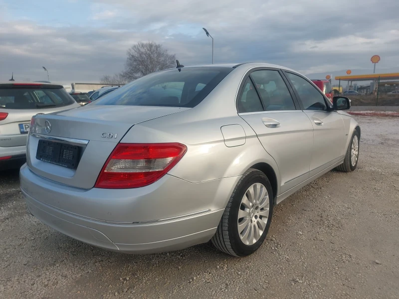 Mercedes-Benz C 220 Елеганс 220 170кс, снимка 7 - Автомобили и джипове - 48827178