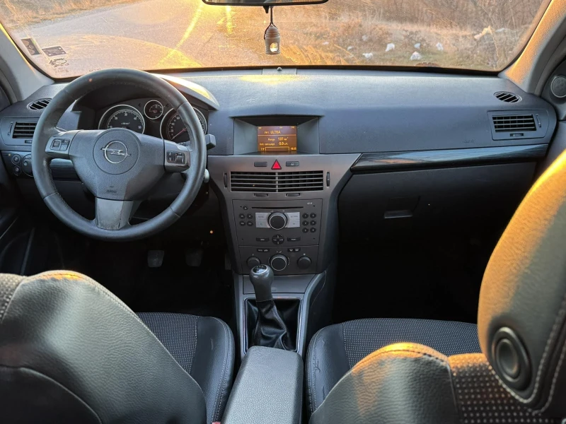 Opel Astra, снимка 9 - Автомобили и джипове - 49562863