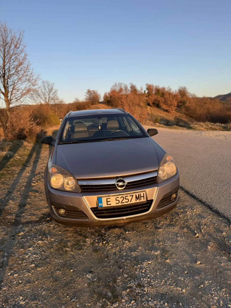 Opel Astra, снимка 2 - Автомобили и джипове - 49562863