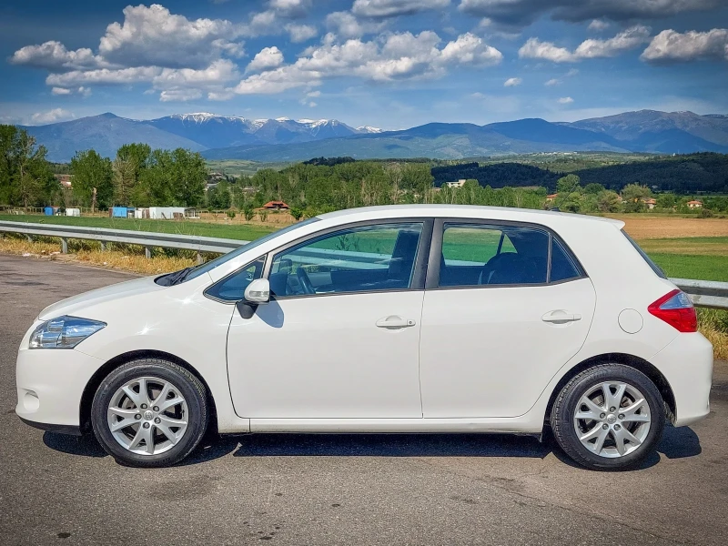 Toyota Auris Toyota Auris Facelift 1.33 VVT-i Start/Stop, снимка 3 - Автомобили и джипове - 52291282