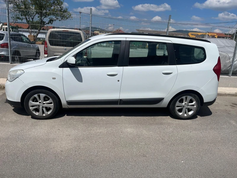 Dacia Lodgy 1.2 turbo, снимка 3 - Автомобили и джипове - 51219282